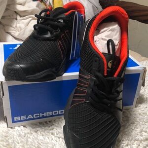 🚨B2G1 New BEACHBODY Black Red Velocity Sneakers(CS)